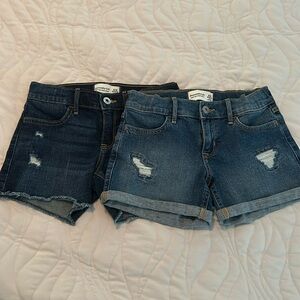 Like new Girls Abercrombie Jean Shorts Size 9/10